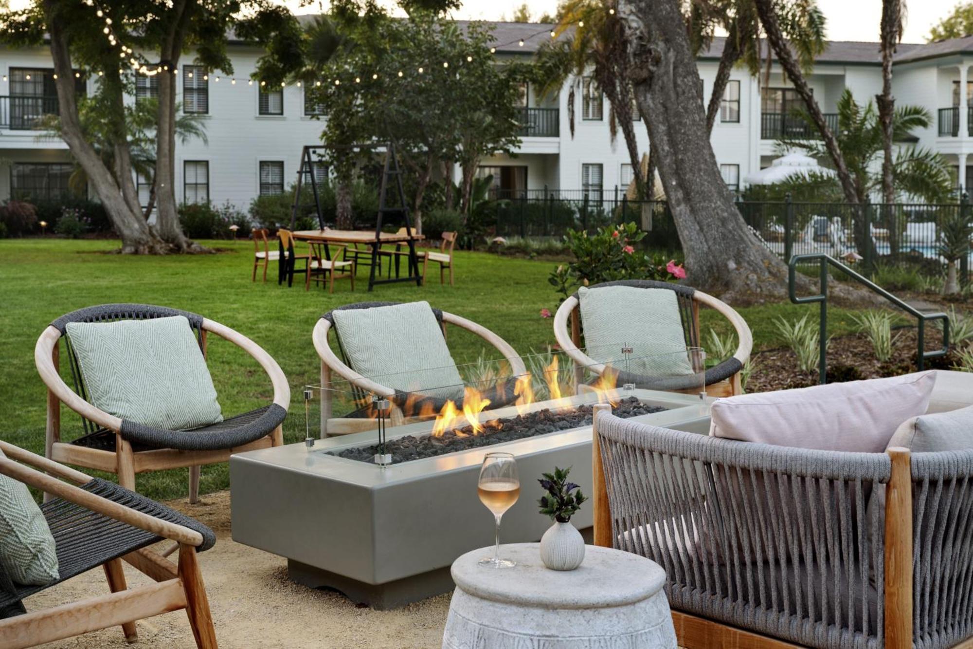 The Steward, Santa Barbara, A Tribute Portfolio Hotel Exteriör bild